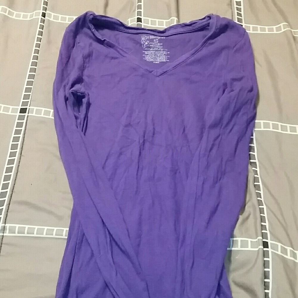 Vneck shirt